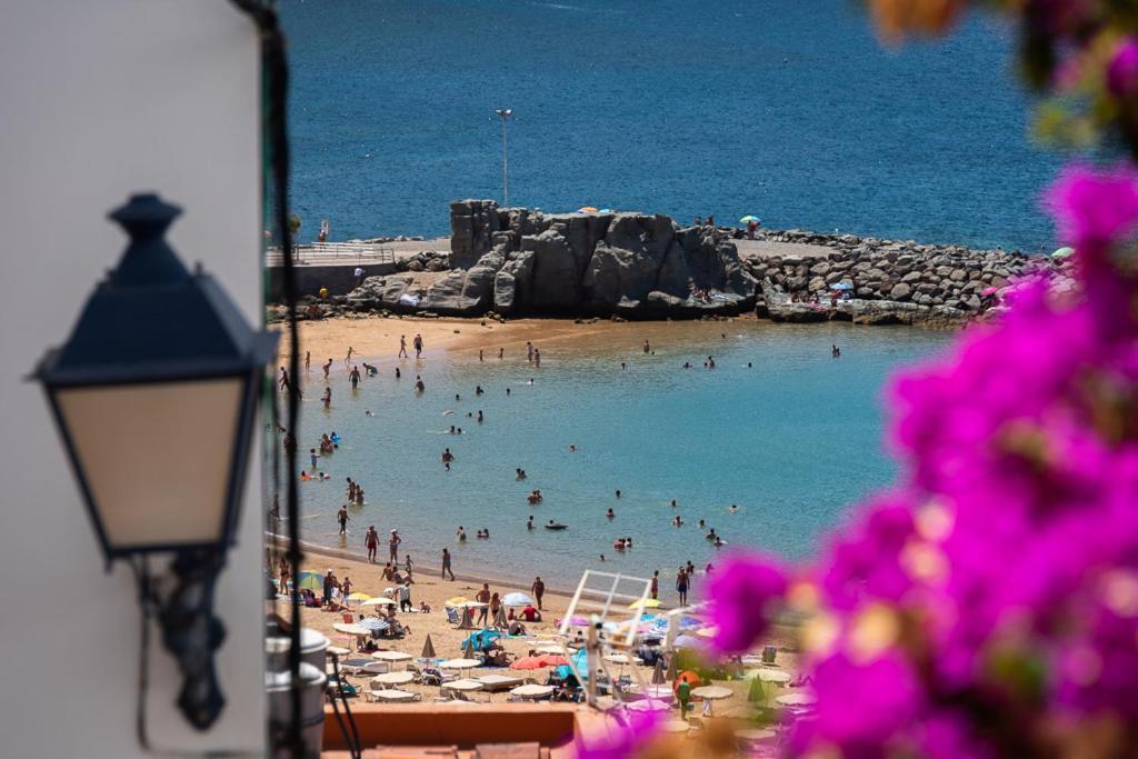 Edificio Playa Apartment Puerto De Mogan Bagian luar foto