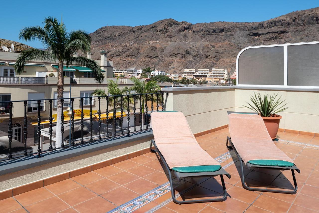Edificio Playa Apartment Puerto De Mogan Bagian luar foto