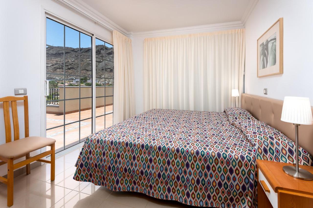 Edificio Playa Apartment Puerto De Mogan Bagian luar foto
