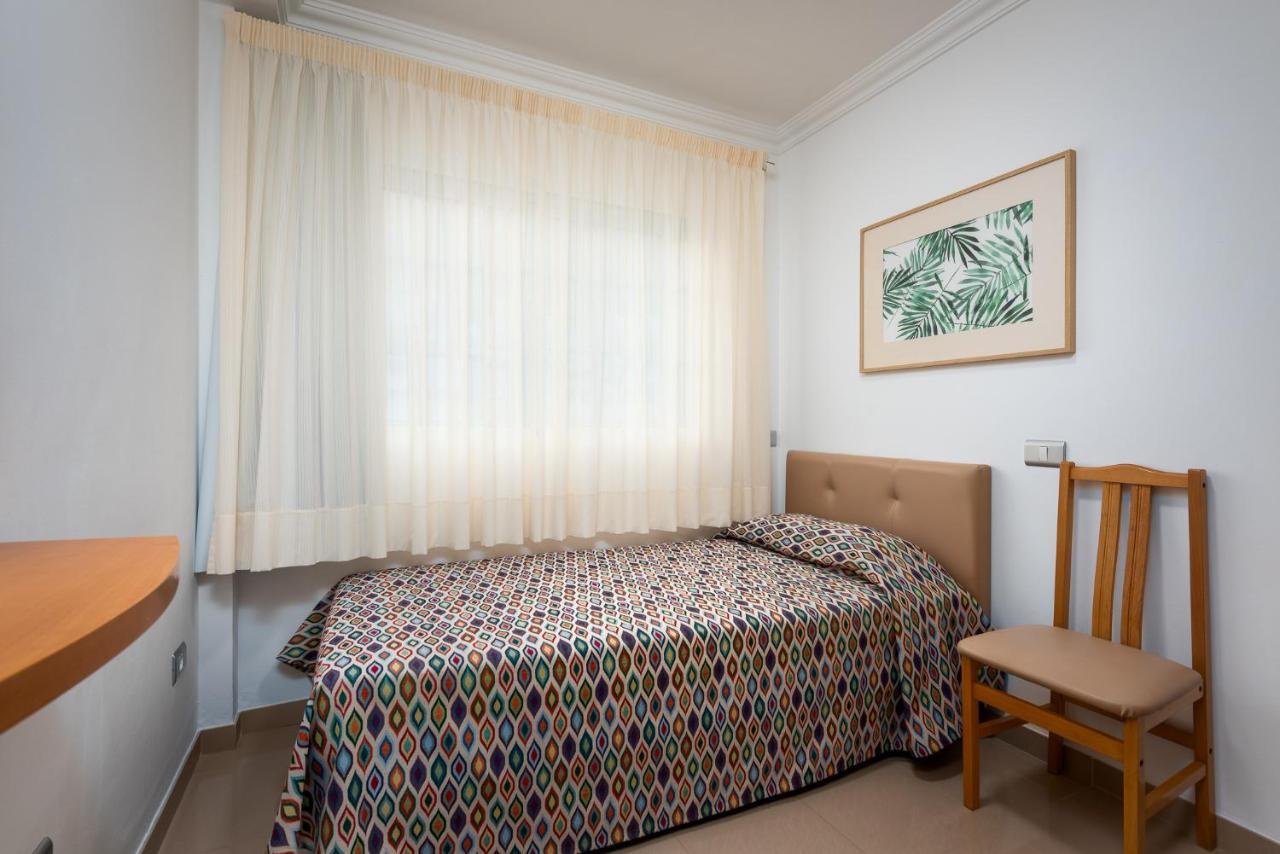 Edificio Playa Apartment Puerto De Mogan Bagian luar foto