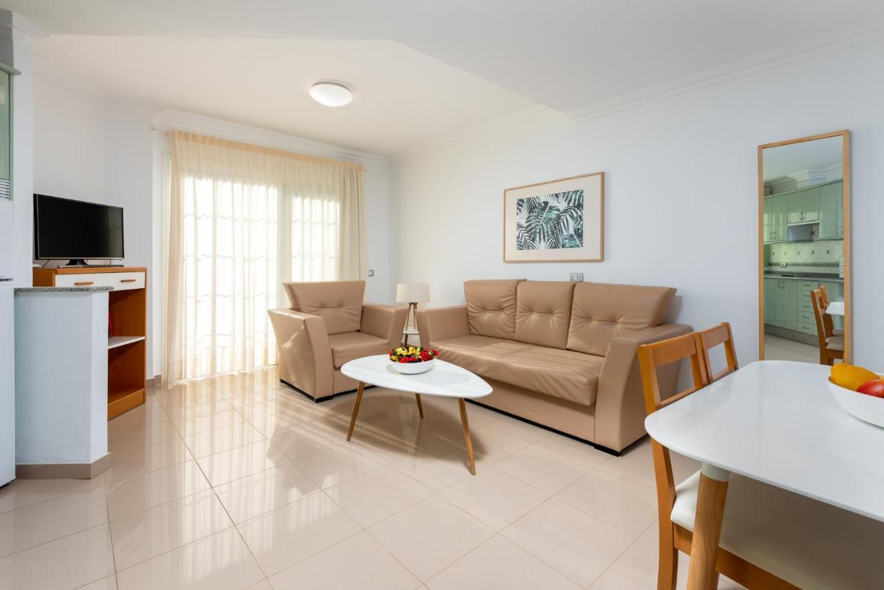 Edificio Playa Apartment Puerto De Mogan Bagian luar foto