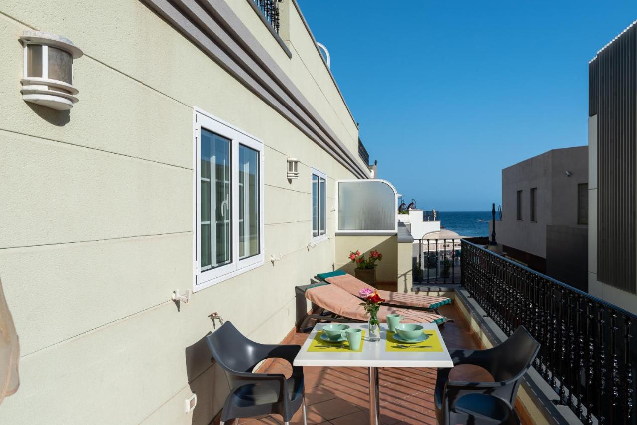 Edificio Playa Apartment Puerto De Mogan Bagian luar foto