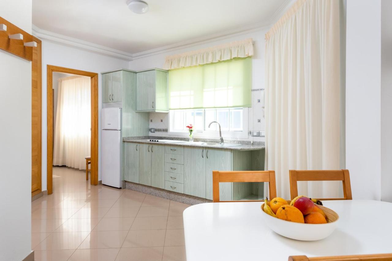 Edificio Playa Apartment Puerto De Mogan Bagian luar foto
