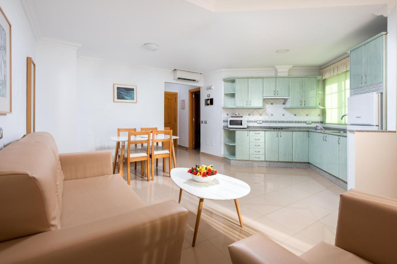 Edificio Playa Apartment Puerto De Mogan Bagian luar foto