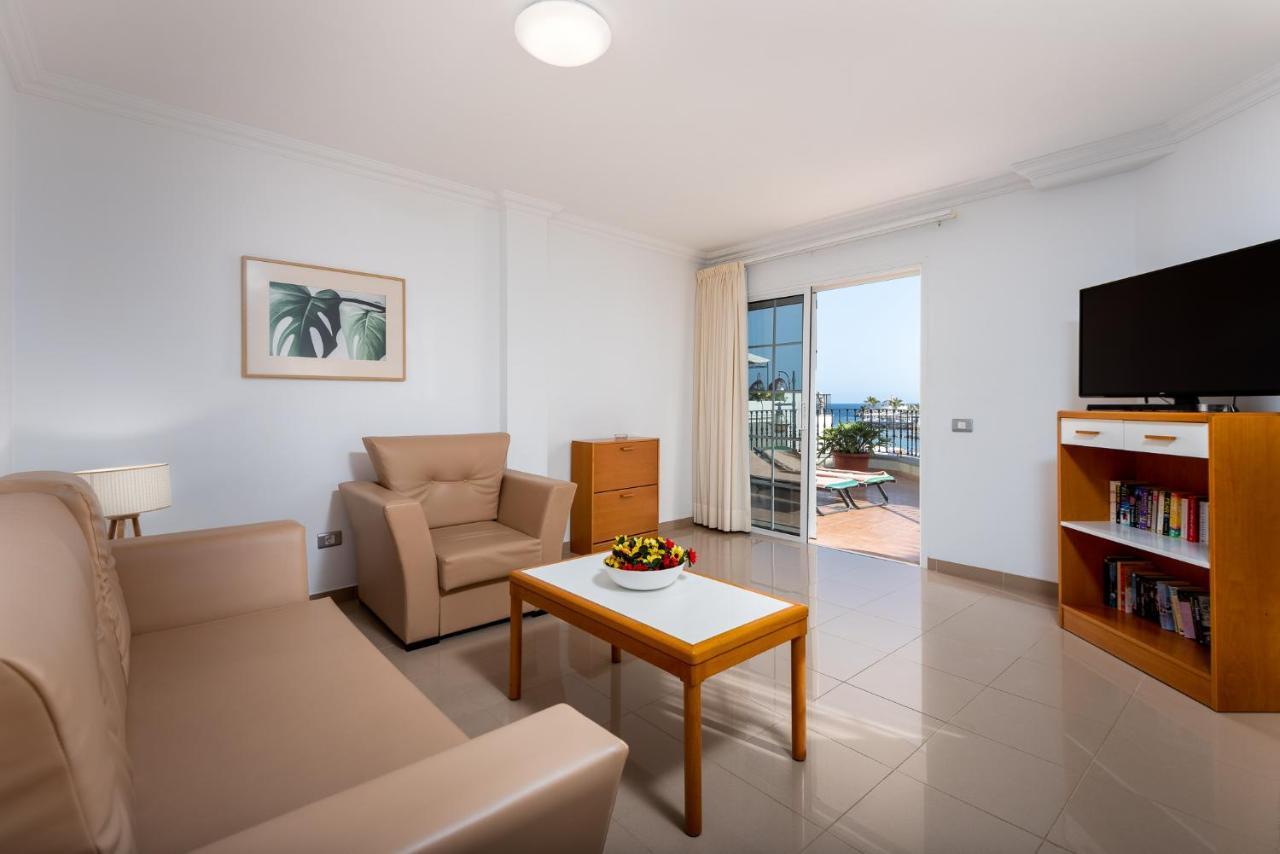 Edificio Playa Apartment Puerto De Mogan Bagian luar foto