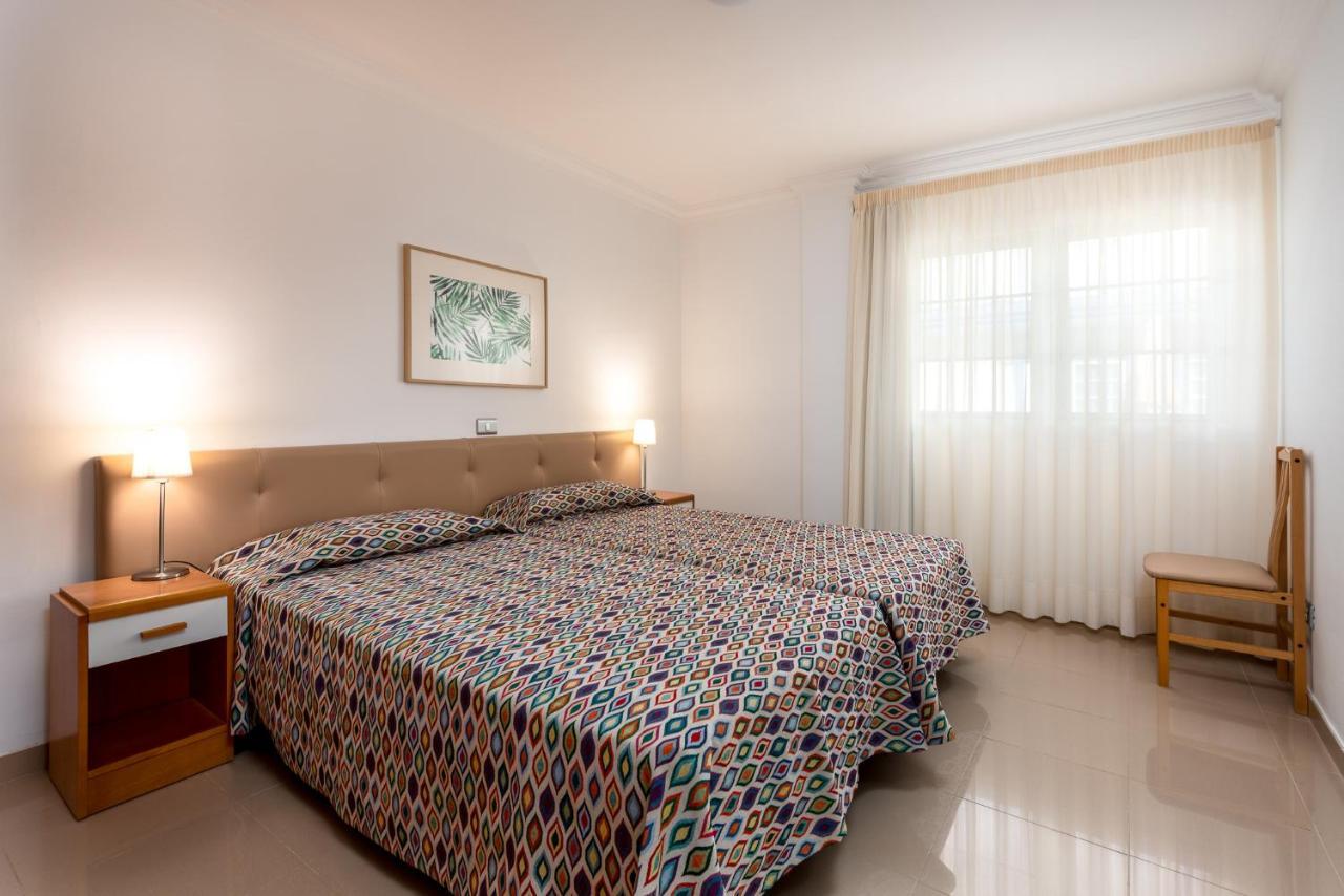 Edificio Playa Apartment Puerto De Mogan Bagian luar foto